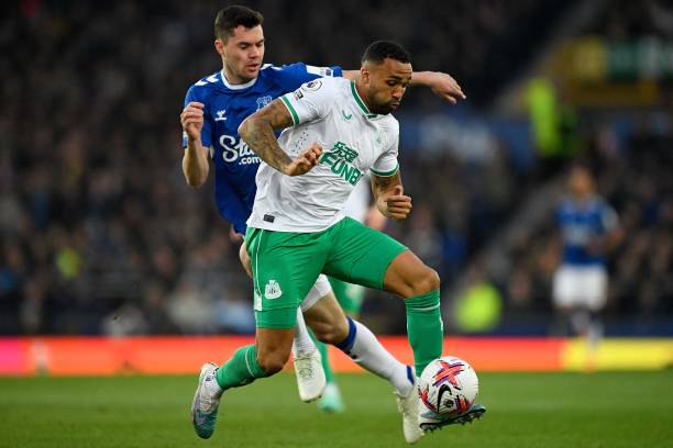 而氢则以其 而氢则以其